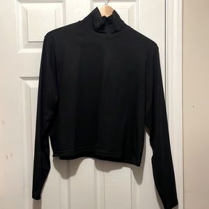 H&M black cropped turtleneck XXL